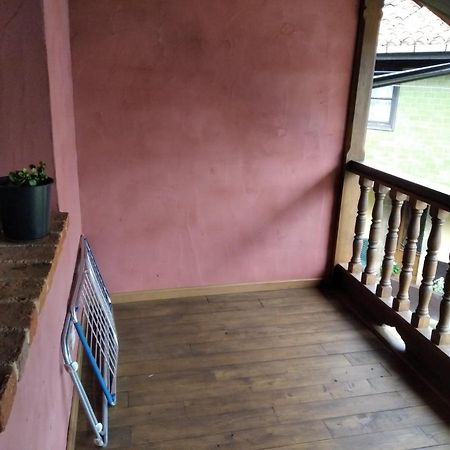 Villa Apartamento Alba Infiesto Exterior foto