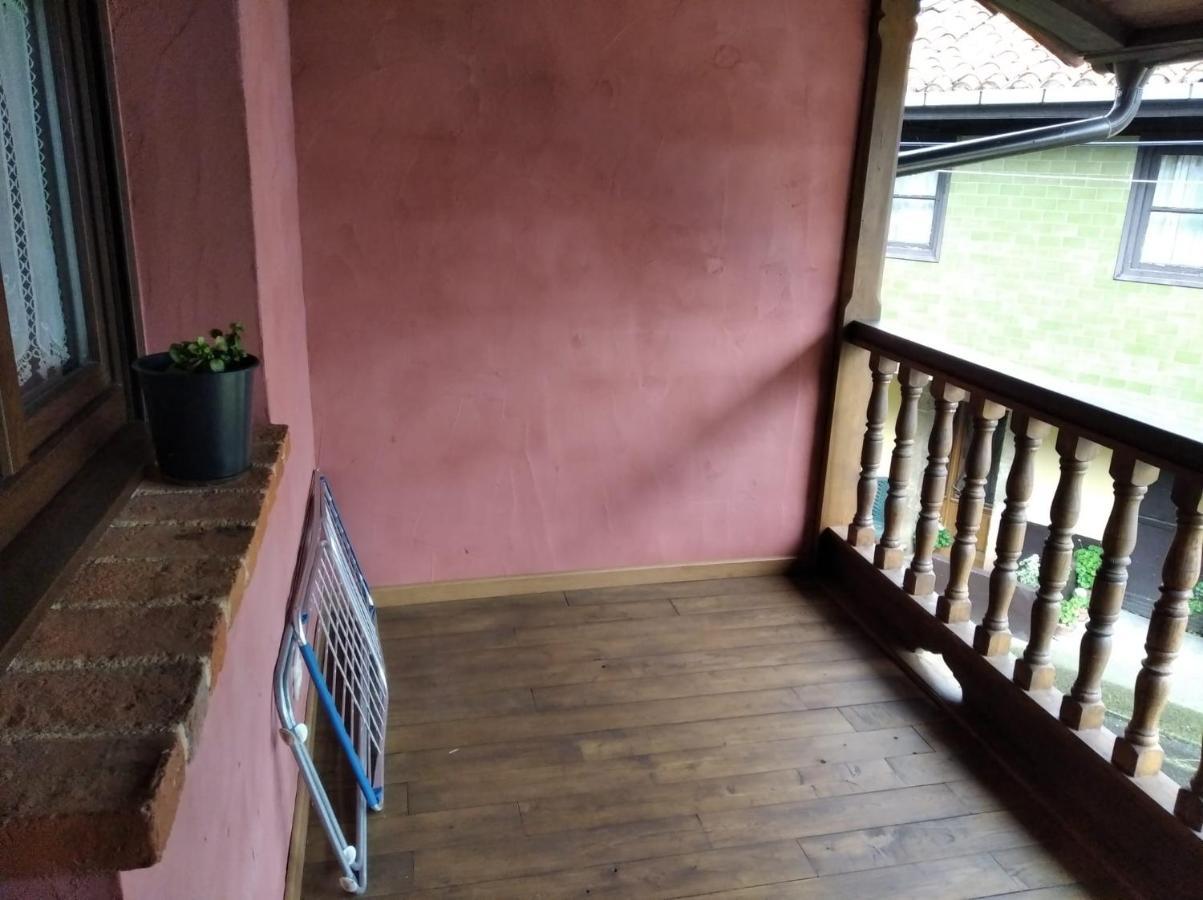 Villa Apartamento Alba Infiesto Exterior foto